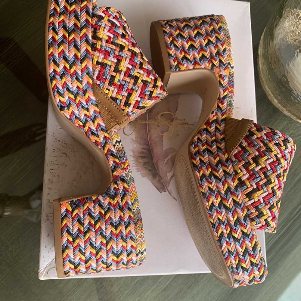 Jessica Simpson Colorful Woven Mules Wedge heel. - Picture 3 of 4